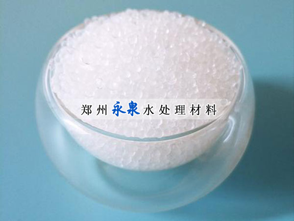 ���z���